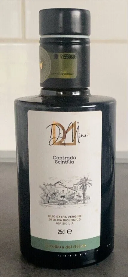 Contrada scintilia