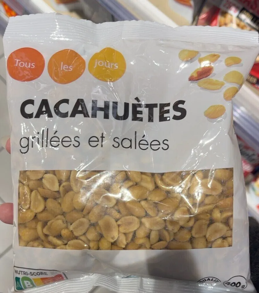 Cacahuètes grillées et salées