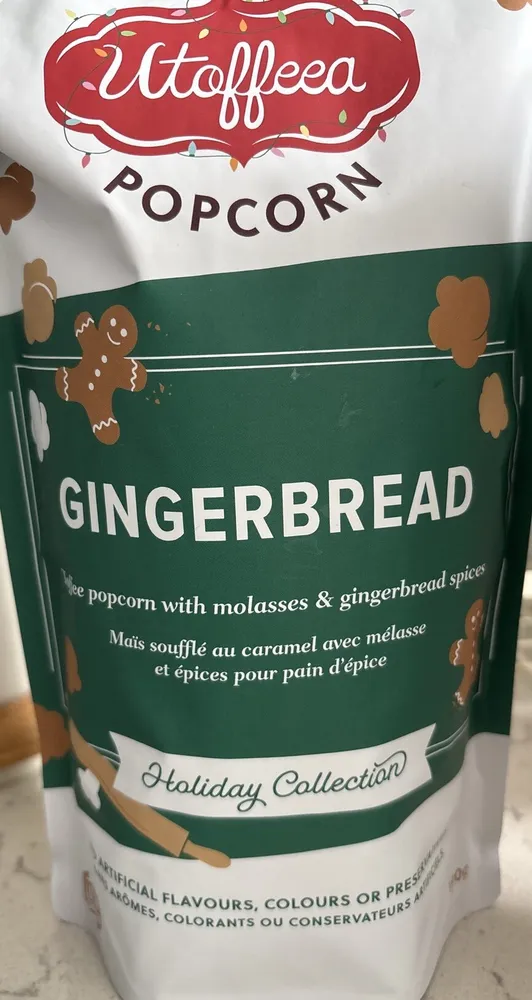 Gingerbread Toffee Popcorn