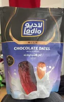 Chocolate dates with almond