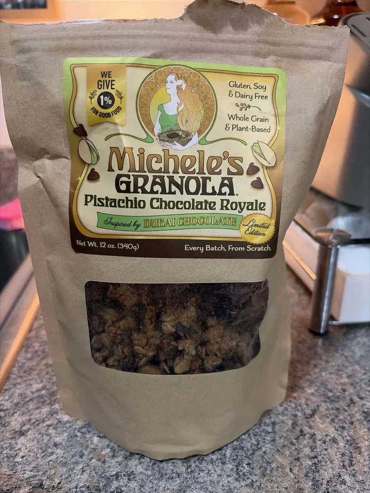 Pistachio Chocolate Royale Granola