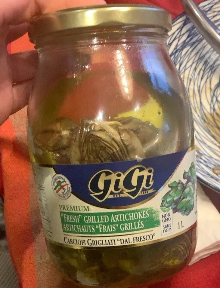 Fresh grilled articokes