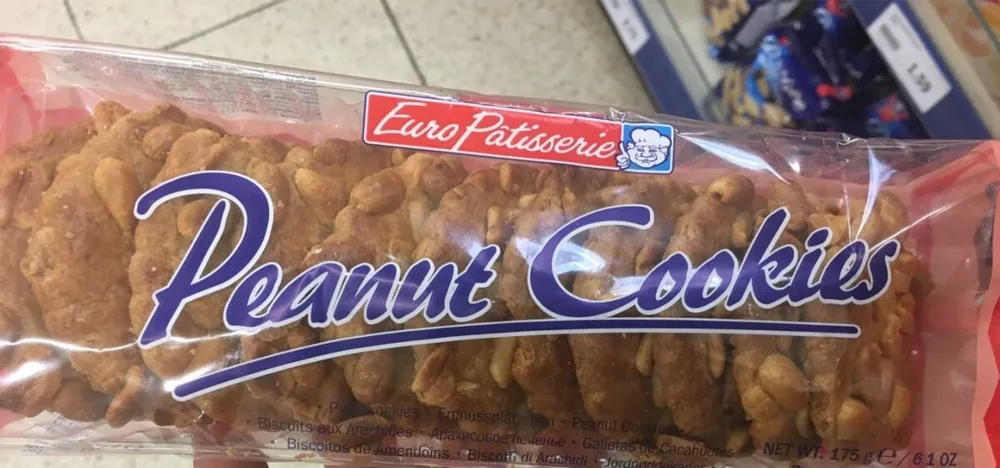 Peanut cookies
