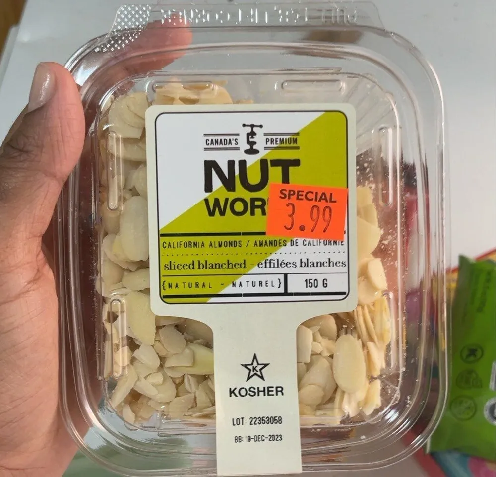 Sliced almonds