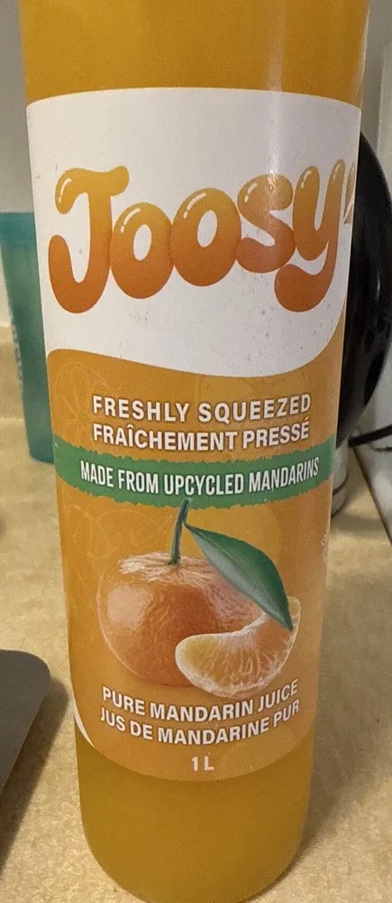 Freshly squeezed mandarin juice