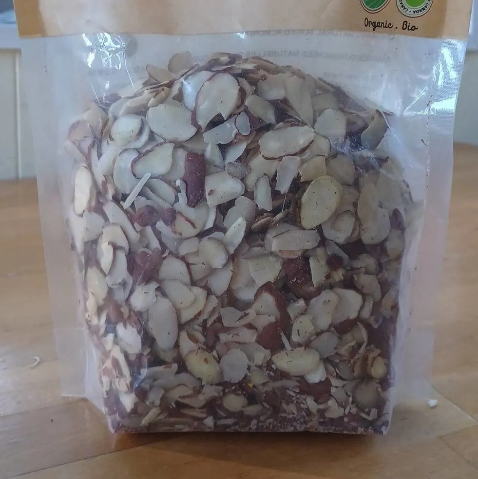 Amandes tranchées naturelles biologiques
