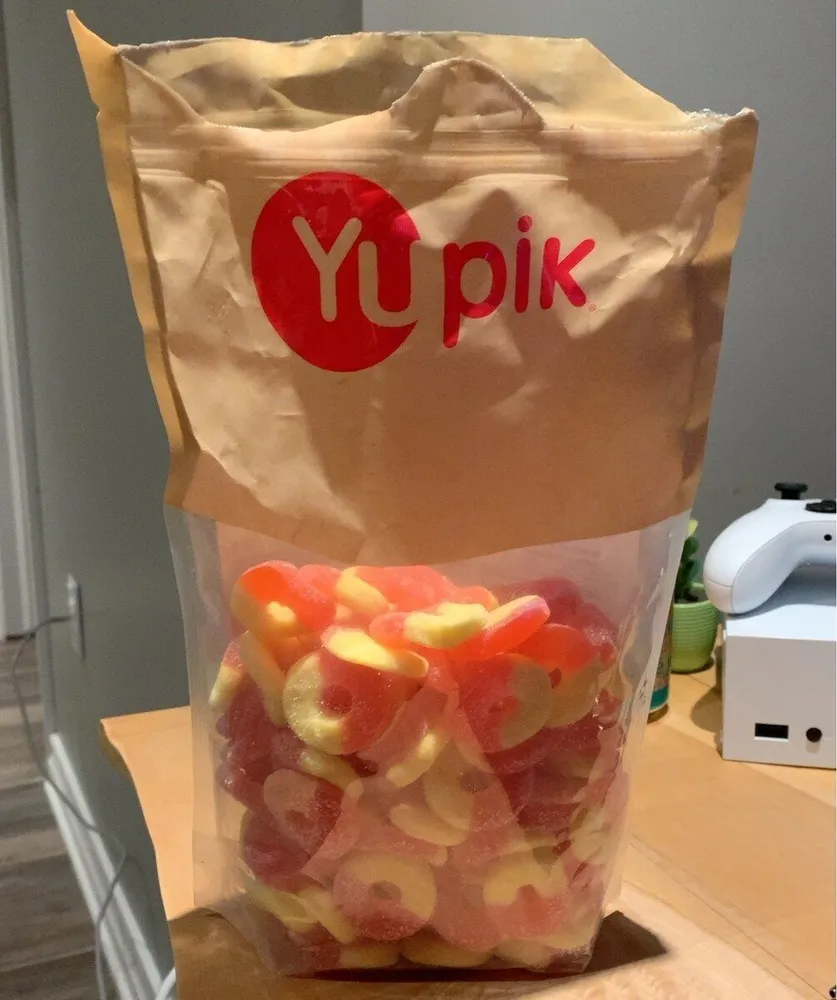 peach rings