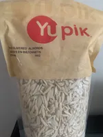 slivered almonds