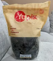 Pitted prunes