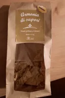 Gallette di mais e semi di canapa