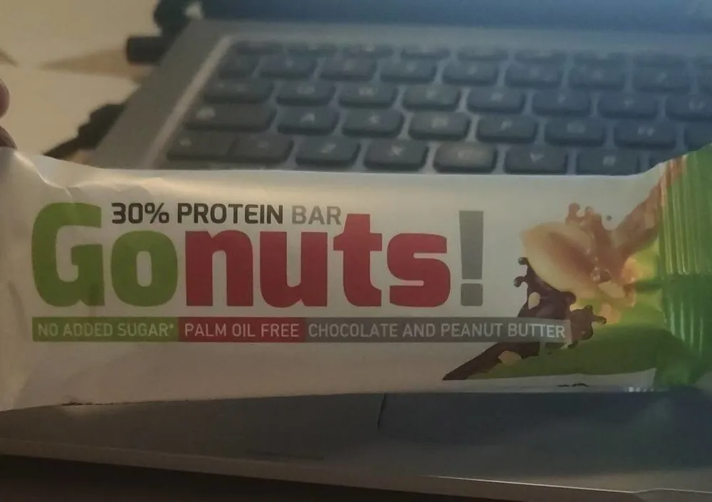 Protein bar chocolate and peanuy butter