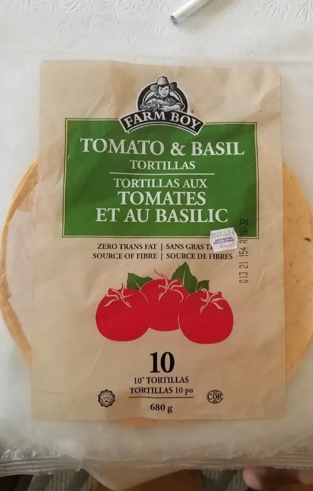 Tomatoe basil wrap