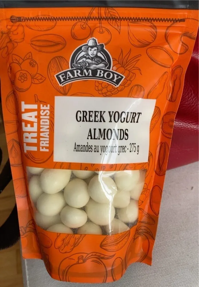 Greek yogurt almonds