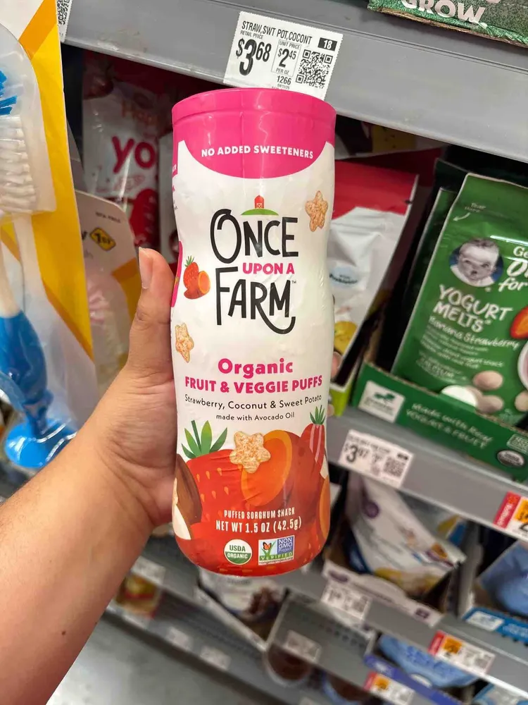 Organic Fruit & Veggie Puffs Strawberry, Coconut & Sweet Potato