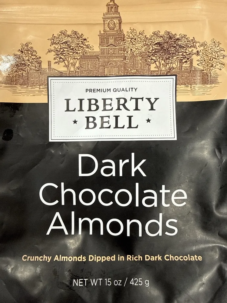 Dark chocolate Almonds