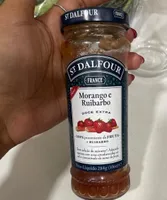 Morango  e ruibarbo