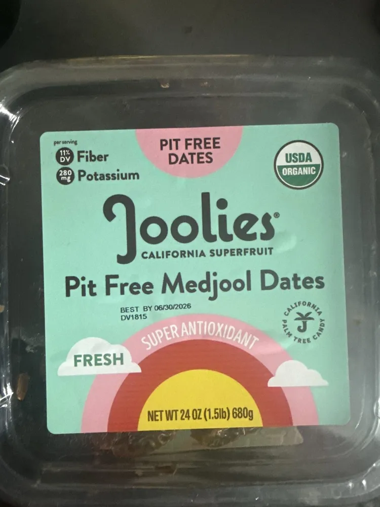 Joolies Pit Free Medjool Dates