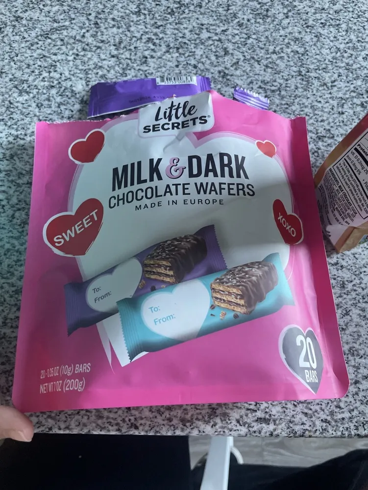 Milk And Dark Chocolate Wafers
