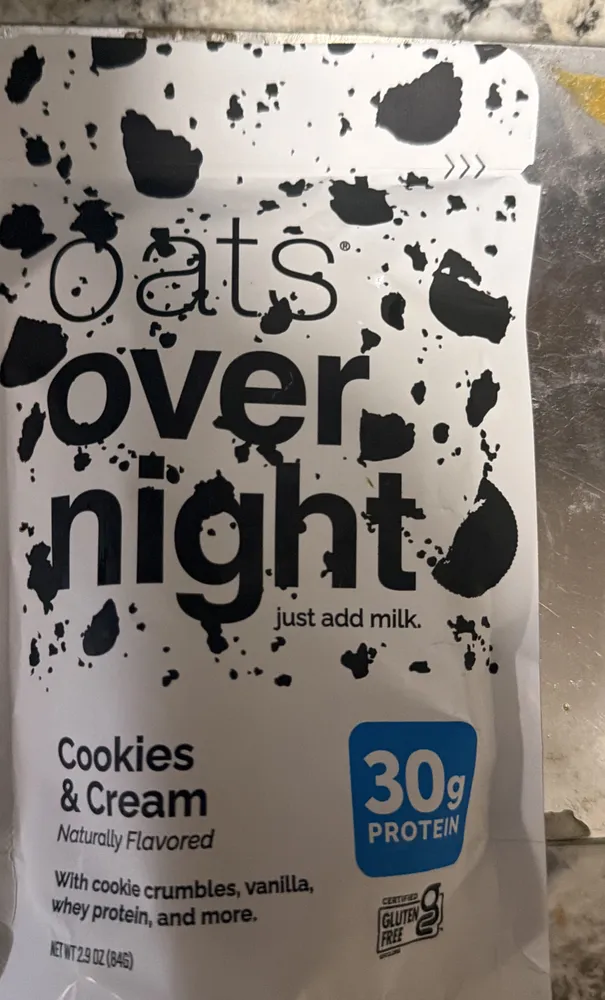 Oats Overnight Cookies & Cream