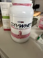 OxyWhey lean whey strawberry Millshake