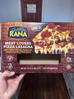 Meat lovers pizza lasagna