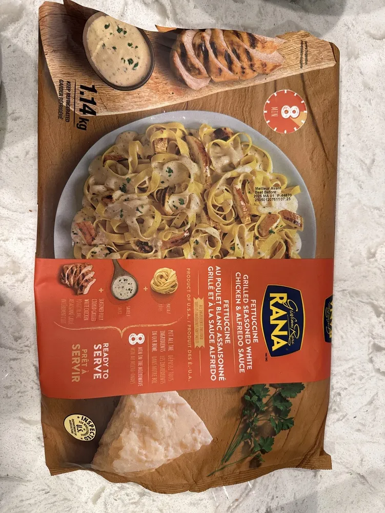 Fettuccine Alfredo