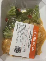 Buffalo Chicken Bowl With Roasted Vegetable Blend