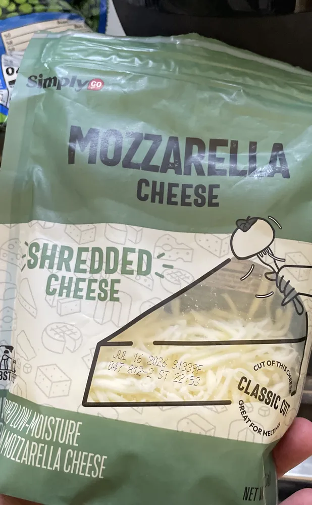 Mozzarella cheese, shredded