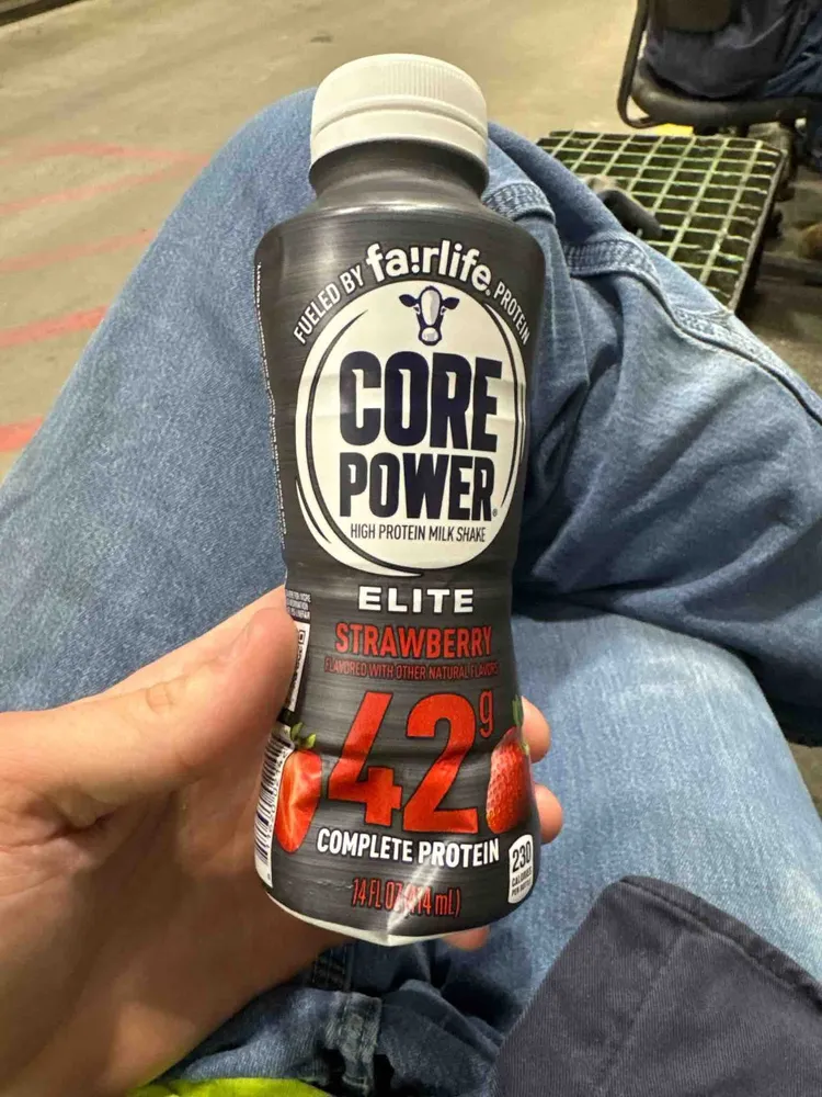 Core Power Elite Strawberry 42g Complete Protein High Protein Milk Shake