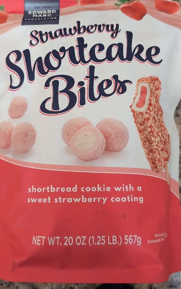 STRAWBERRY SHORTCAKE BITES