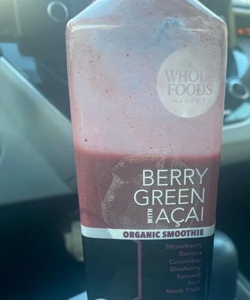 Berry  green organic smoothie