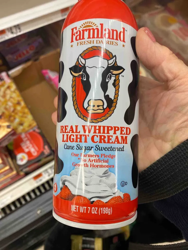 Real Whipped Light Cream Cane Sugar Sweetened