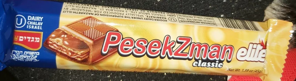 Milk chocolate bar filled with hazelnut & cream