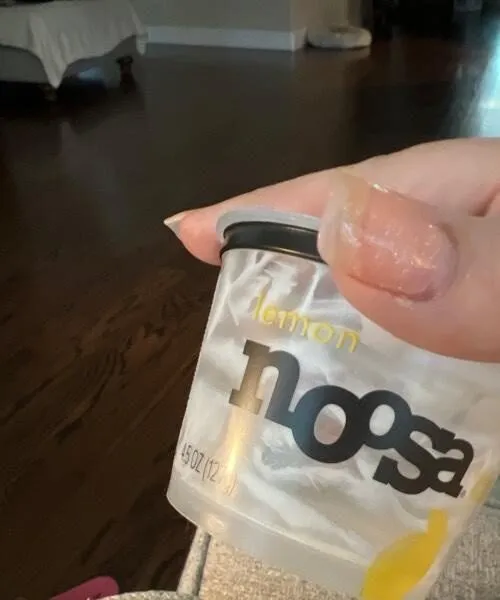 Lemon yogurt