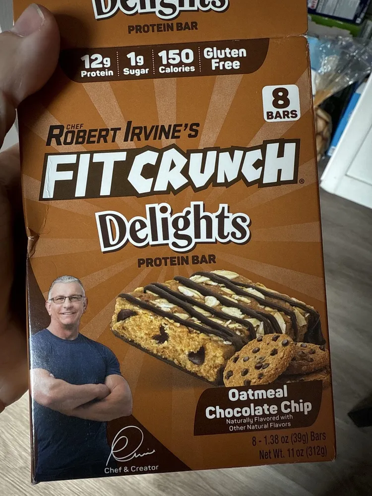 Oatmeal Chocolate Chip Delight Protein Bar
