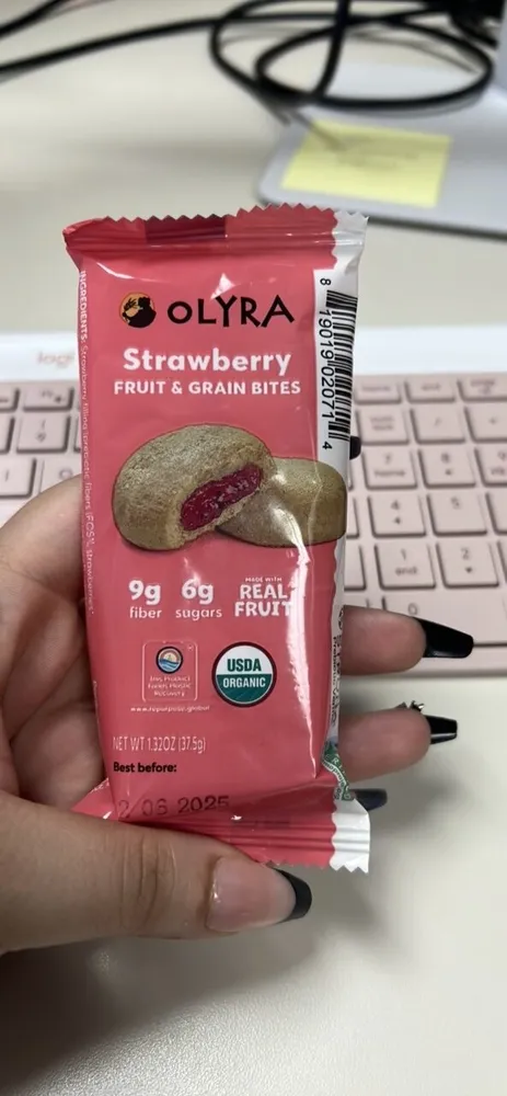 STRRAWBERRY Fruit & Grain Bar