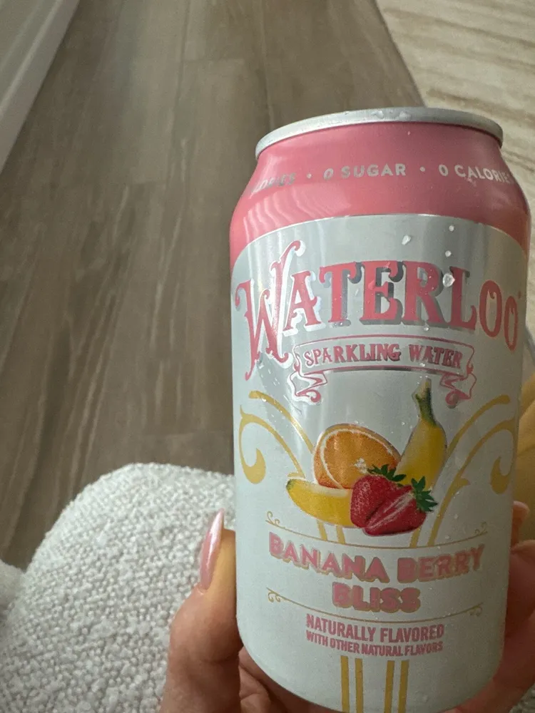 Banana Berry Bliss Sparkling Water