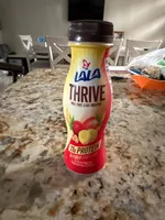 Drinkable yogurt smoothie with probiotics of