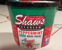 Peppermint bark moose tracks ice cream