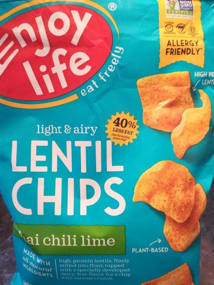 Thai chili lime lentil chips