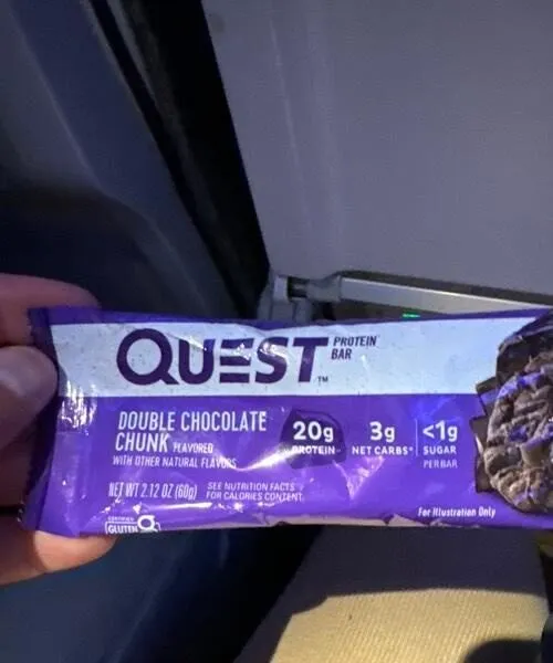 Double chocolate chunk protein bar