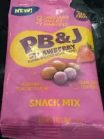 PB&J STRAWBERRY SNACK MIX
