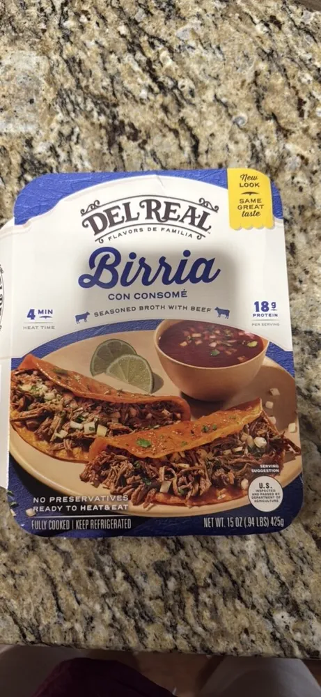 Birria con Consomé