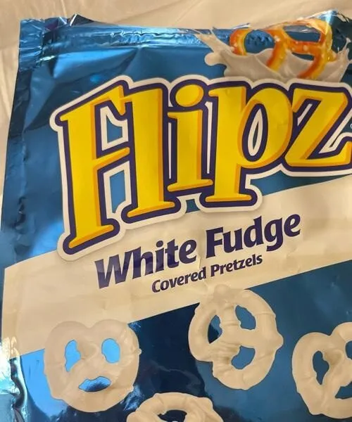 Flipz White Fudge Pretzels