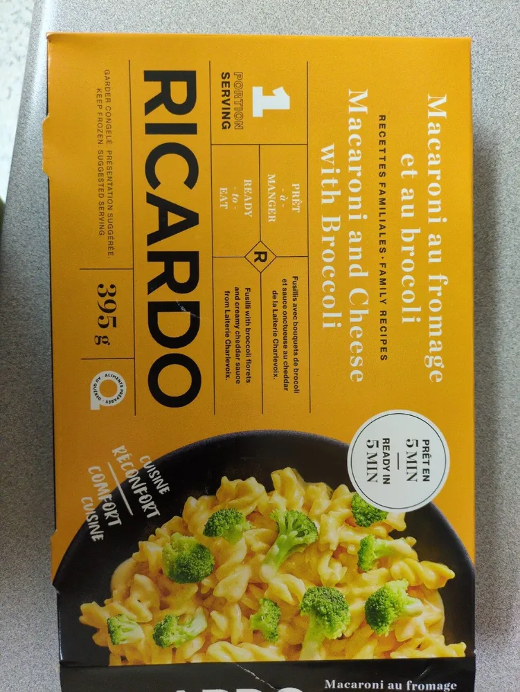 Macaroni au fromage et au broccoli