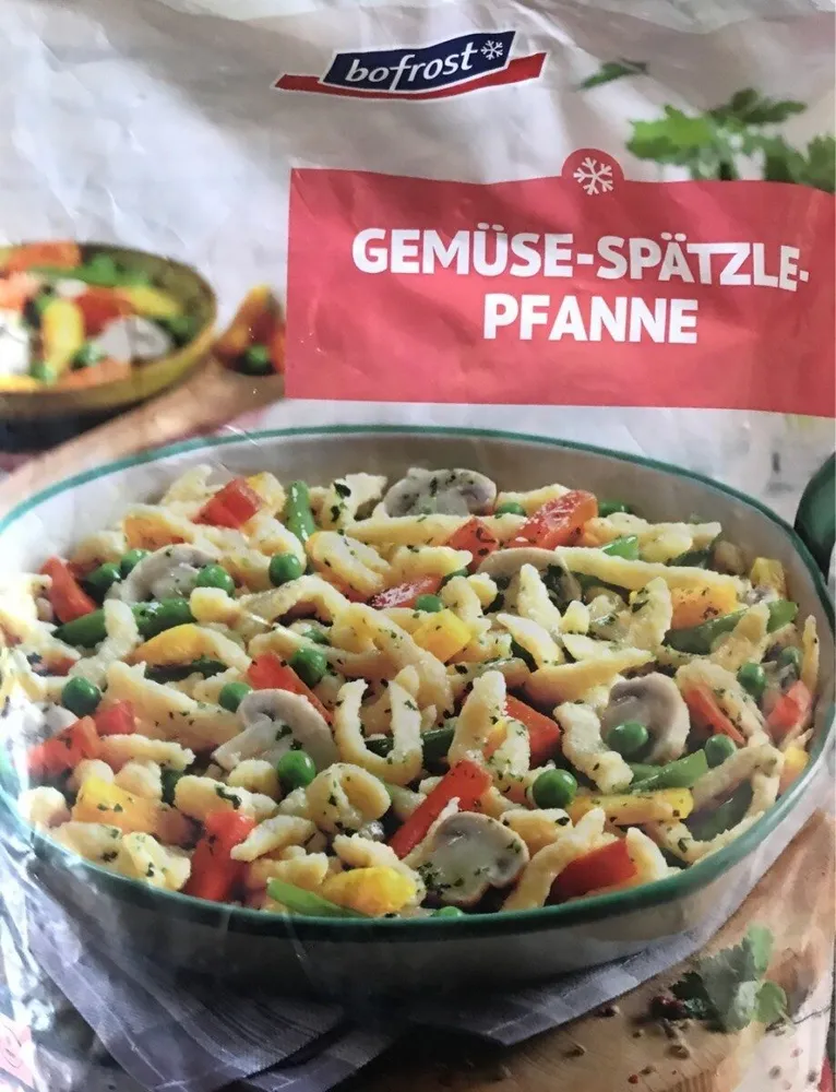 Poêlée de légumes et de Spätzle traditionnels de Souabe