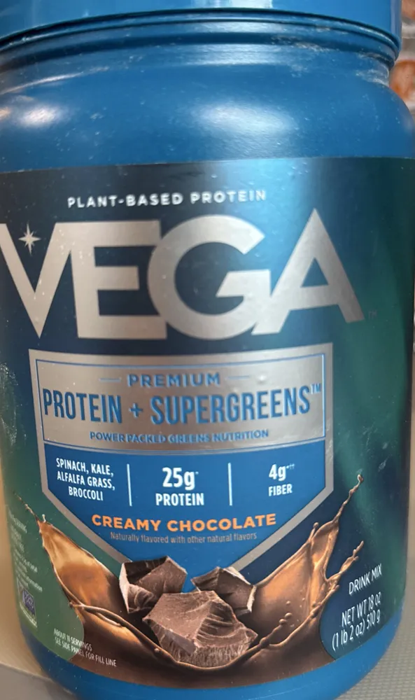 Premium protein + supergreens