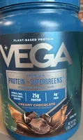 Premium protein + supergreens