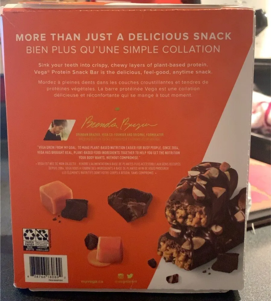 Protein snack bar