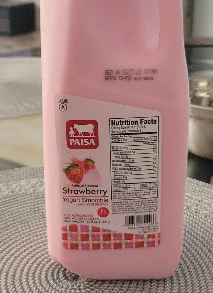 Strawberry yogurt smoothie